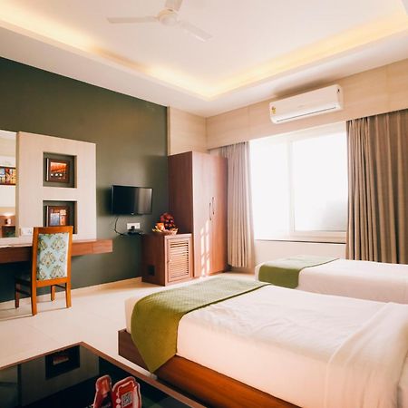 Imperial Heights Hotel Deoghar Bagian luar foto