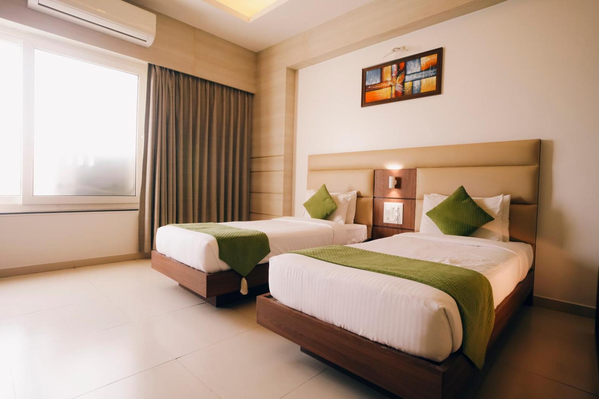 Imperial Heights Hotel Deoghar Bagian luar foto