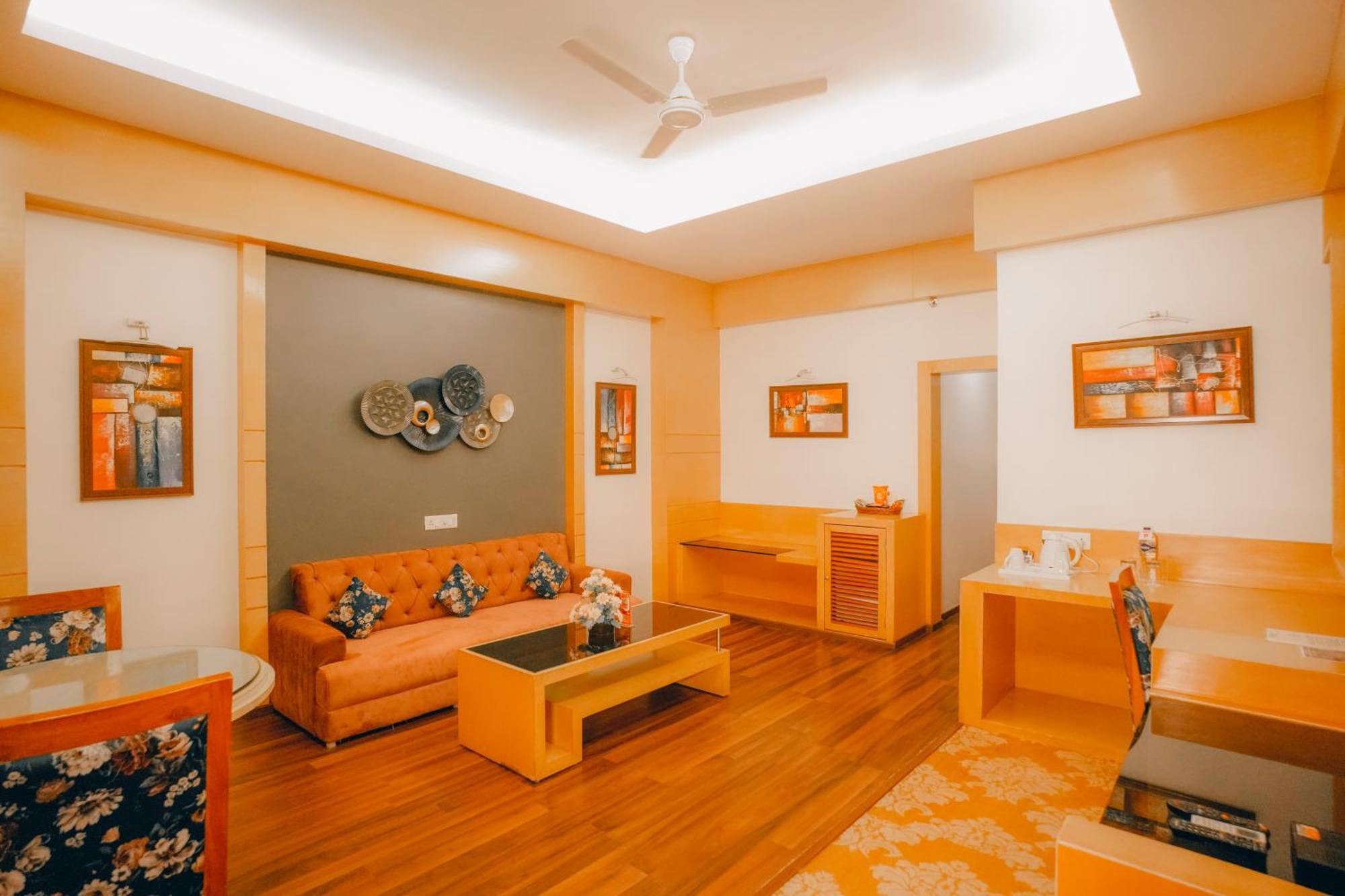 Imperial Heights Hotel Deoghar Bagian luar foto